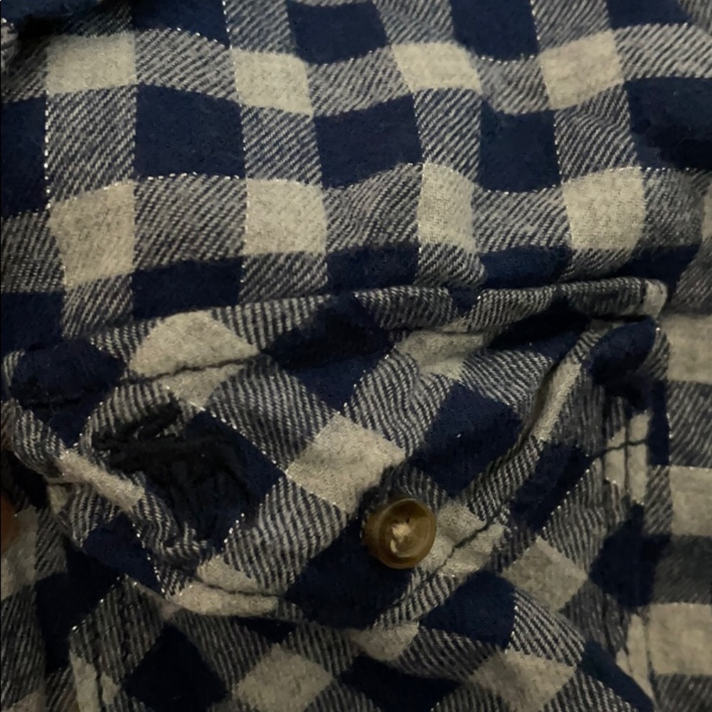Abercrombie button down - Picture 3 of 3